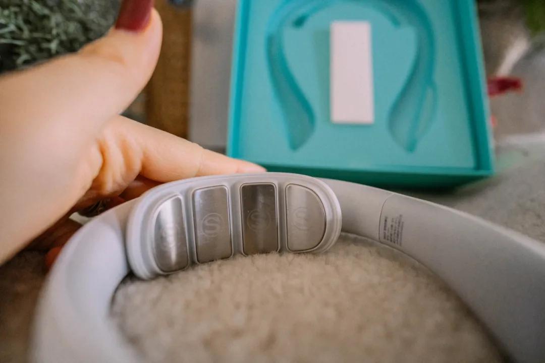 只要小几百就能买到Acne平替，高逼格小*香众**薰和王一博同款