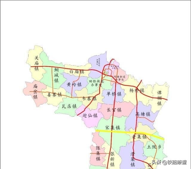 安徽省临泉县，1935年建县，人口二百余万，全国文化先进县