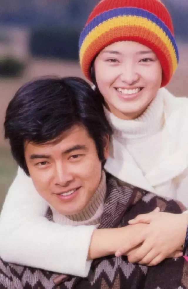 山口百惠的人生选择与归路的启示,山口百惠退出演艺圈的生活方式