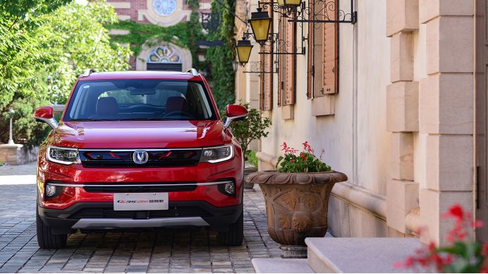 十万左右空间大性价比高的suv,十万以内suv性价比高空间大的车