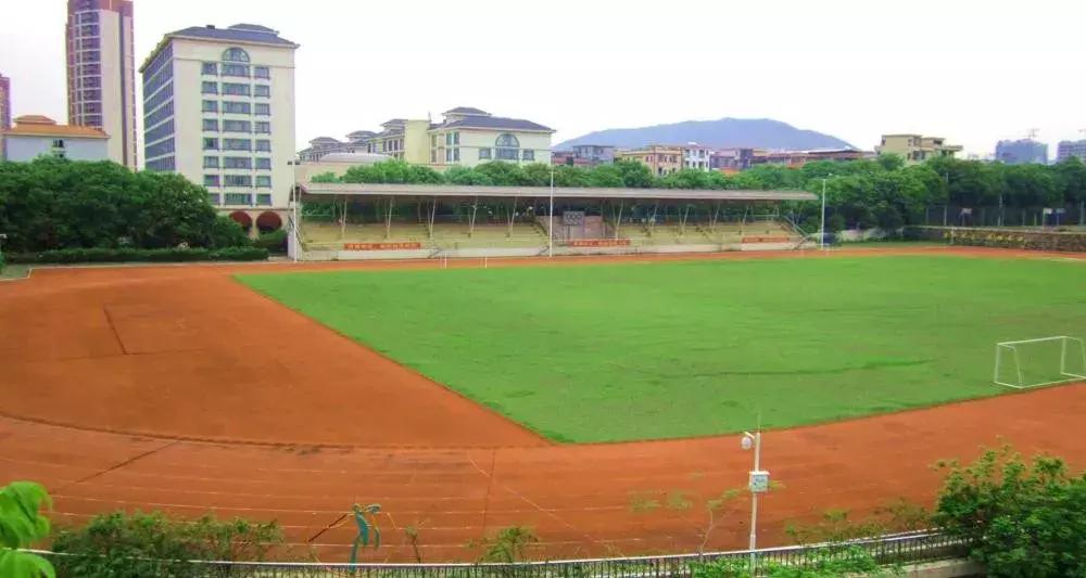 黄埔新城铁英小学,黄埔下沙小学开学