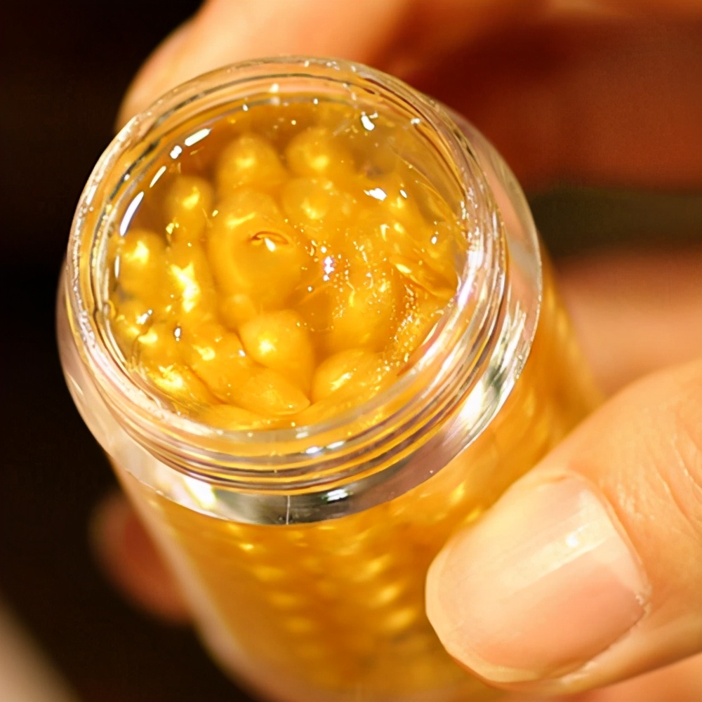 身边这5种“买得起”的老牌眼霜,别嫌弃是小牌,口碑不比大牌差