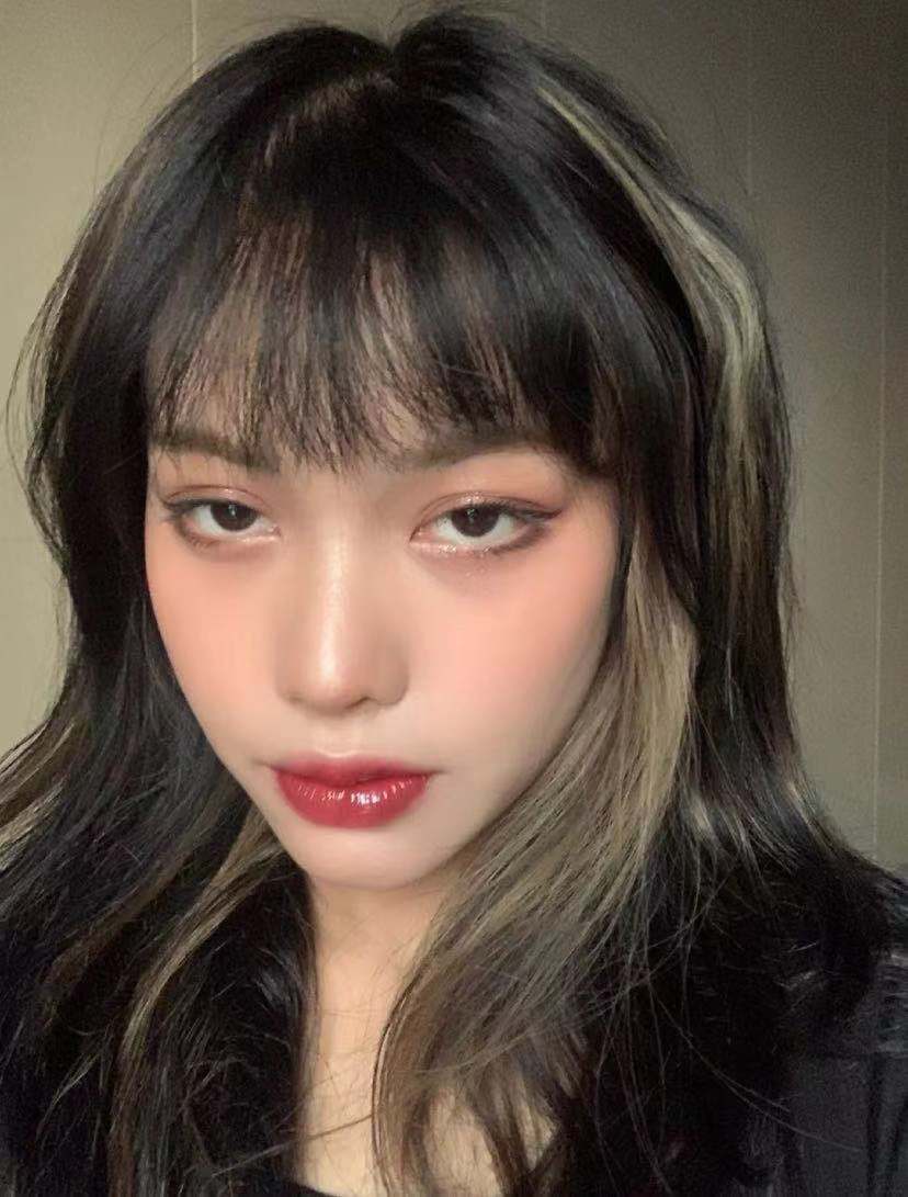 阿玛尼裸雾粉405试色,显嫩的阿玛尼色号