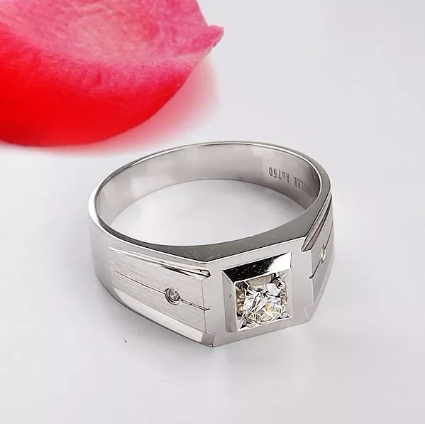 全球十大顶级钻石戒指,十大必买经典款女士戒指