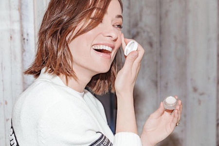 晚上忘记洗脸怎么补救,晚上忘记卸妆睡着了怎么办