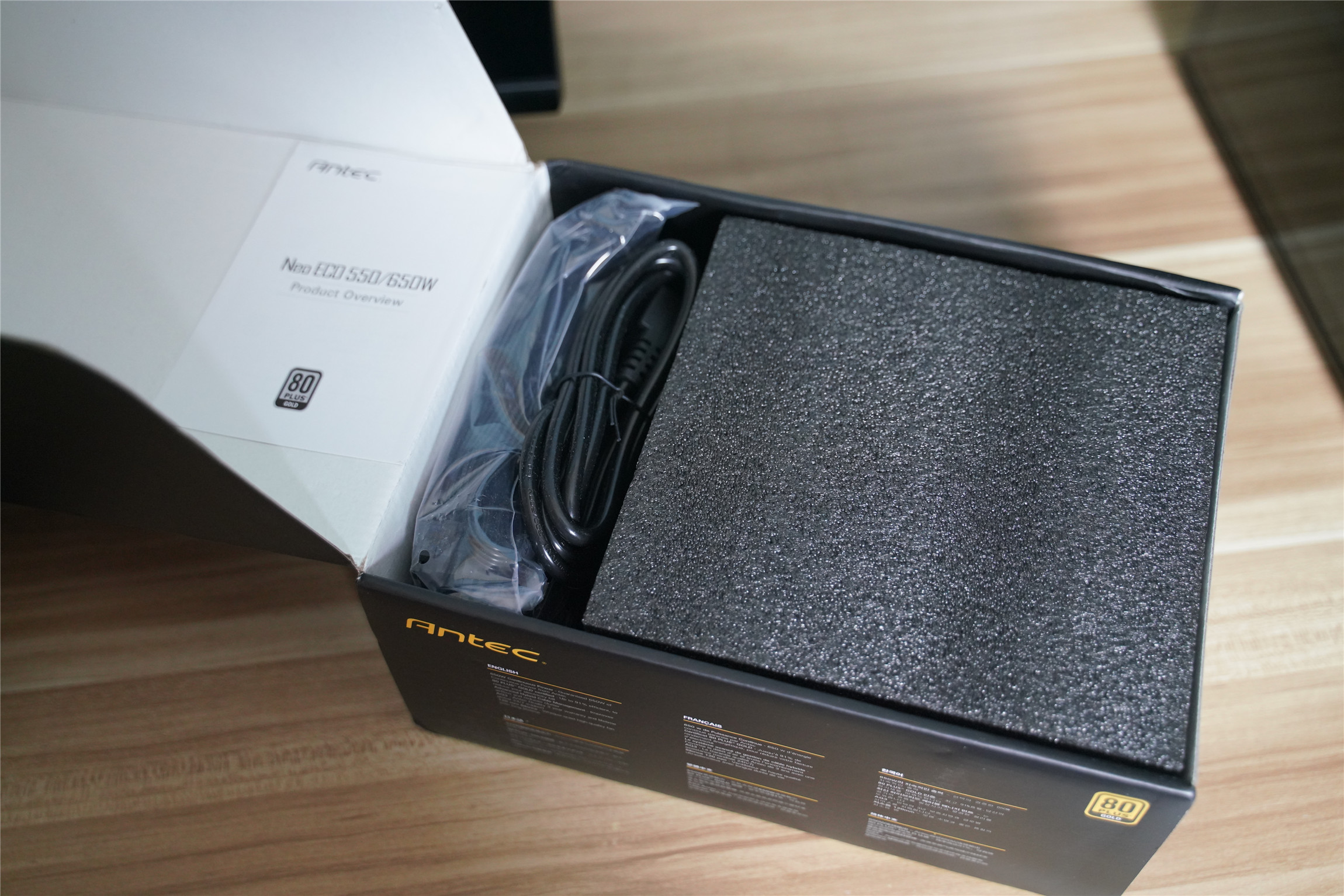 安钛克ne650w电源拆解,安钛克ne750金牌全模组电源