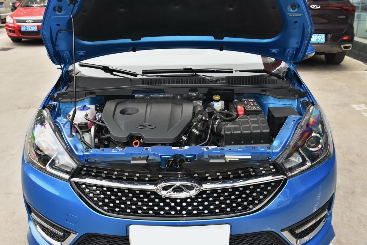 年轻人买什么车型最实用耐用安全,月薪三千买什么车最好