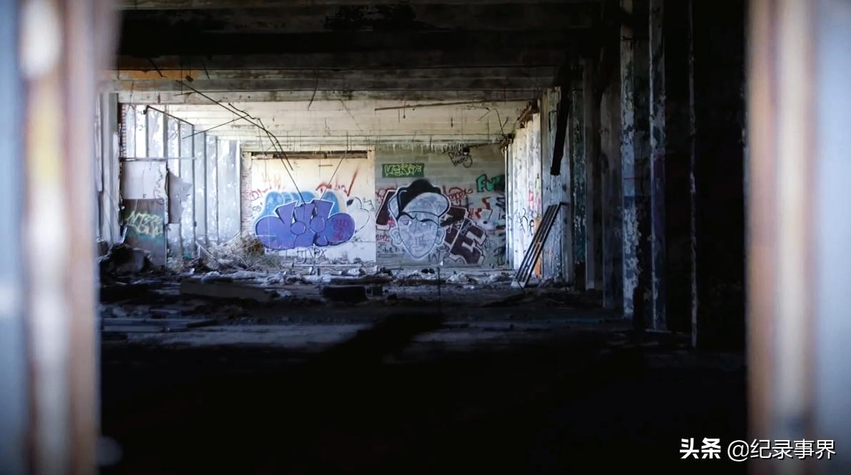 美国最危险的黑帮城市,美国废弃城市底特律