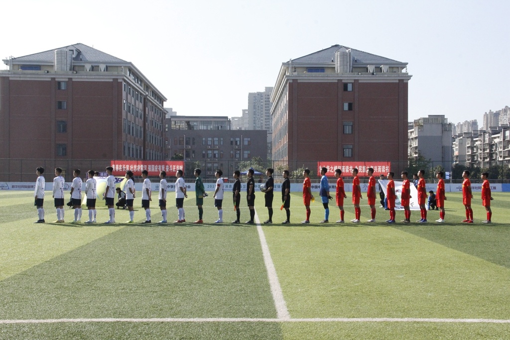 成都棠外足球队法国夺冠,棠外夺冠