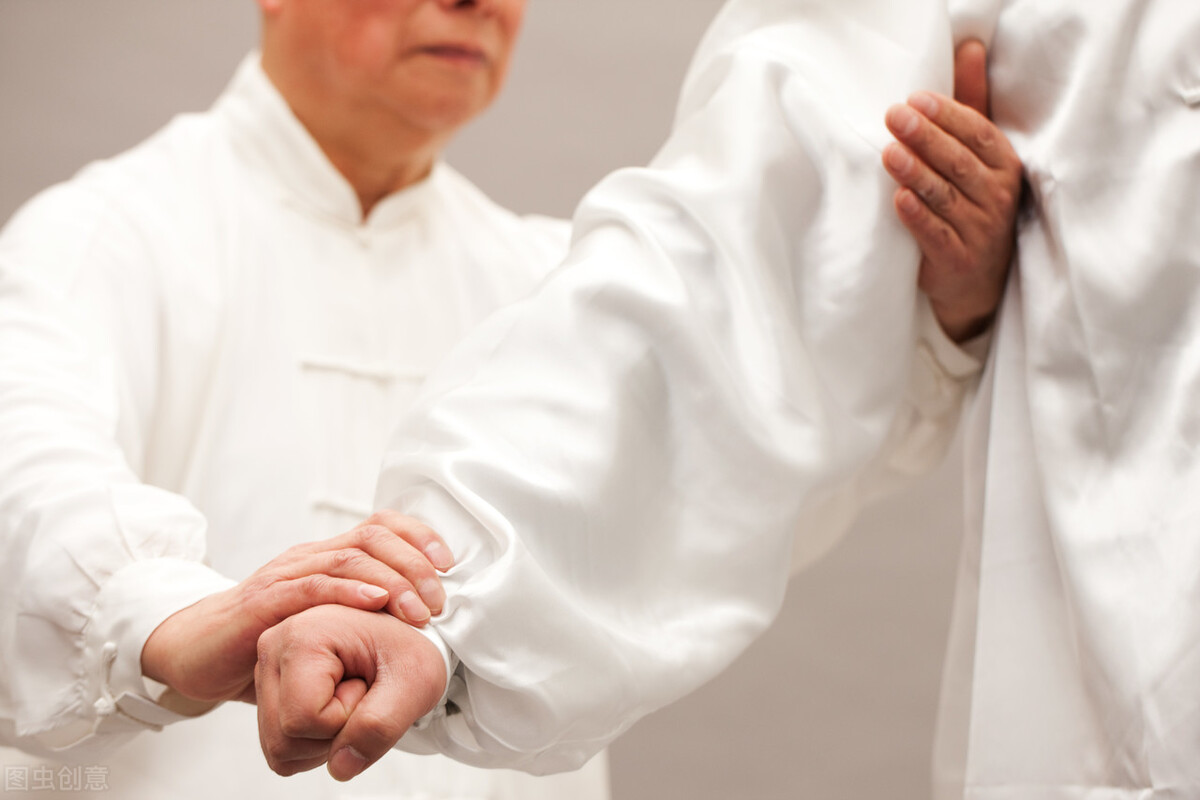 每天都很乏力,每天感觉浑身无力很懒是怎么回事