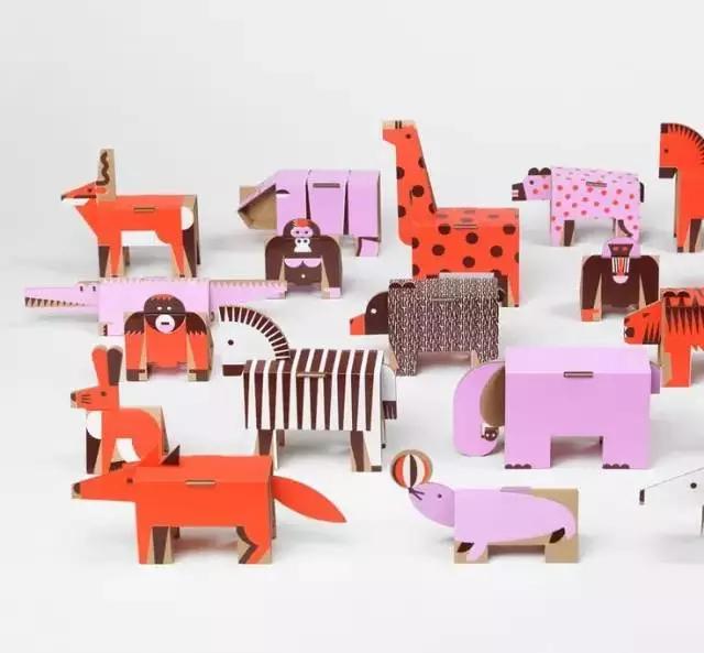 废旧纸盒制作儿童玩具房子,用纸箱做大黄蜂汽车详细教程