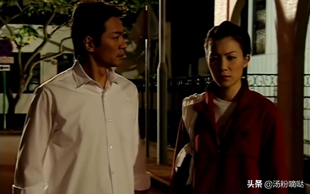 皇帝穿越现代当快递员，笑破肚皮的《九五至尊》，为何能成就经典