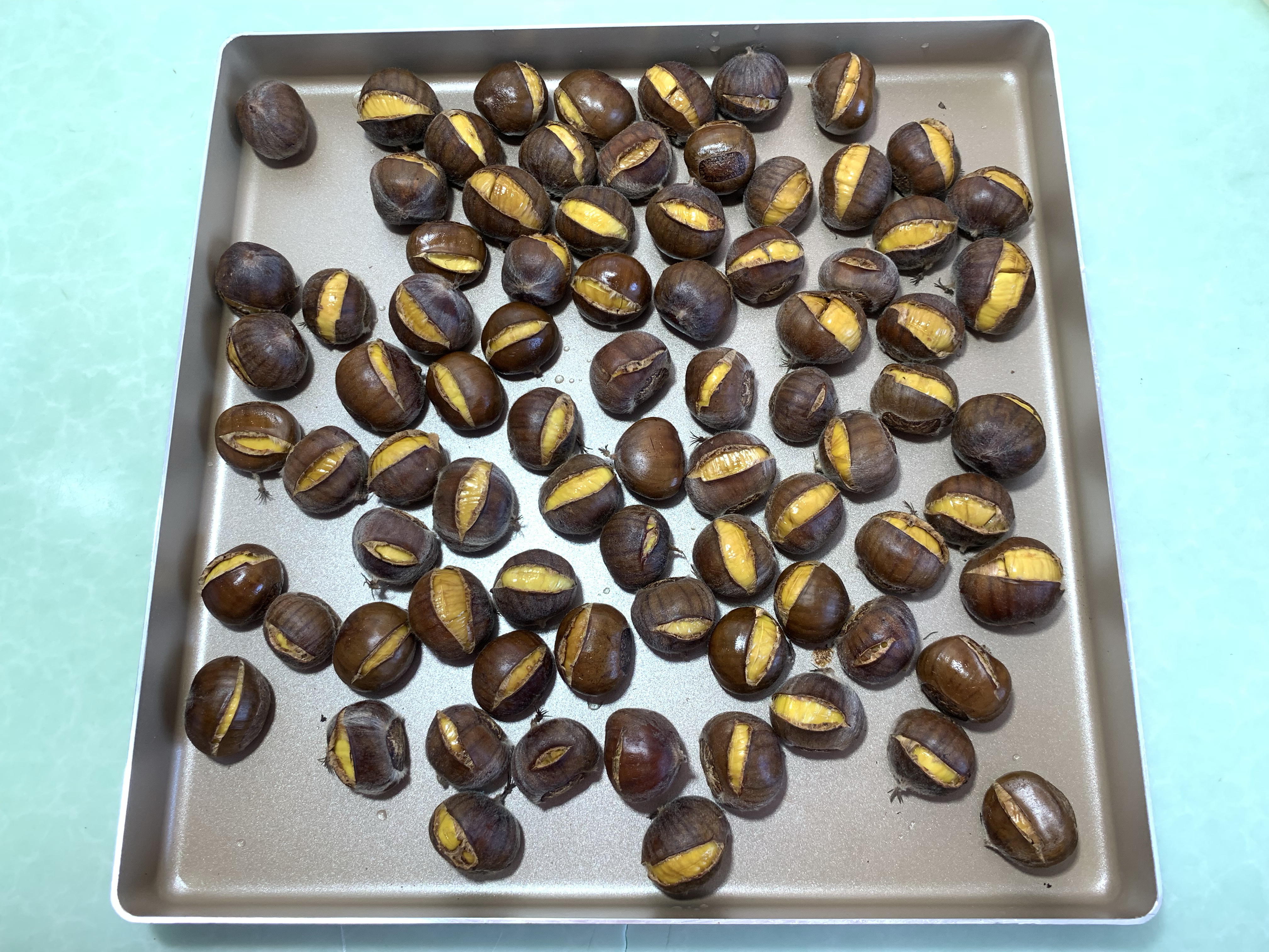 用水煮的栗子不好剥？烤板栗秘籍了解一下！