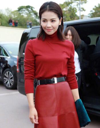 衣柜里永远要有的经典衣服,时下衣橱流行服饰