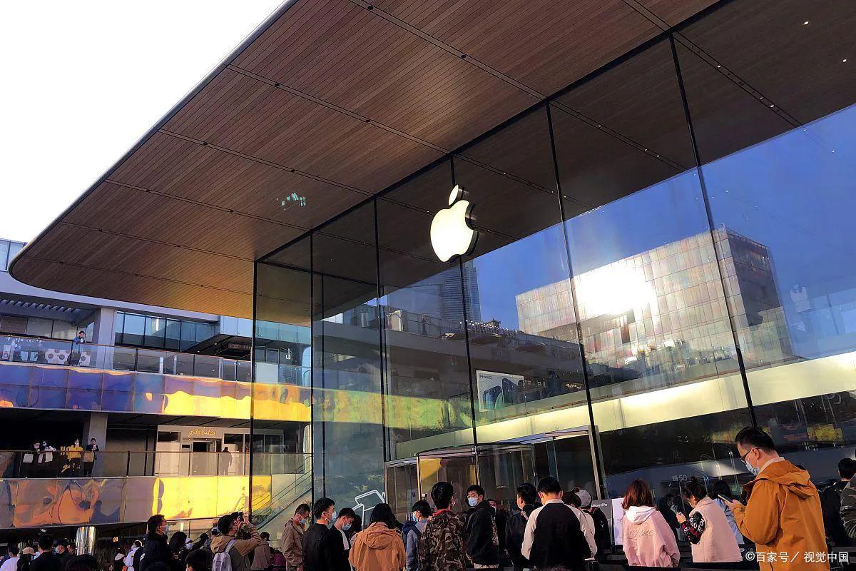 “果粉”后悔不已，苹果已经承认，iPhone13存在多个问题