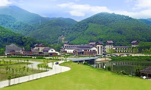 惠州怡情谷温泉有没有休息地方,惠州博罗怡情谷温泉酒店好吗