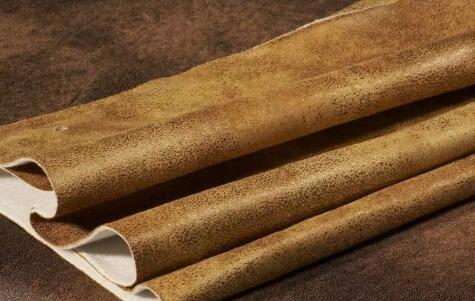 如何清洗一双麂皮鞋底子,麂皮的鞋子弄上油了怎么清洗