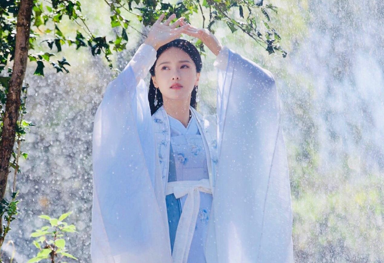 三国第一美人甄宓和曹丕,三国最可怜的美人甄宓