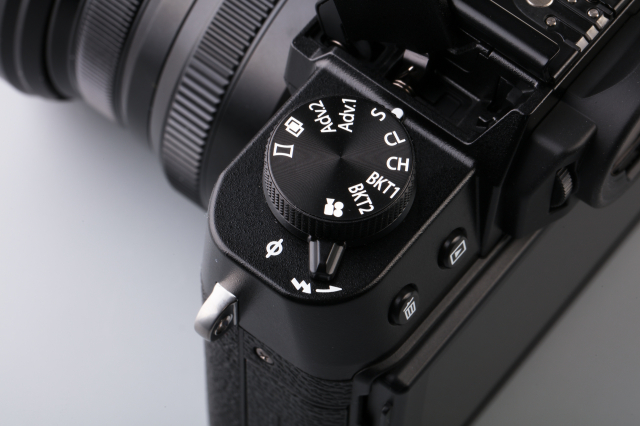 瀵屽＋fujifilmx-t30璇勬祴,fujifilmx-t30浜屼唬鐩告満