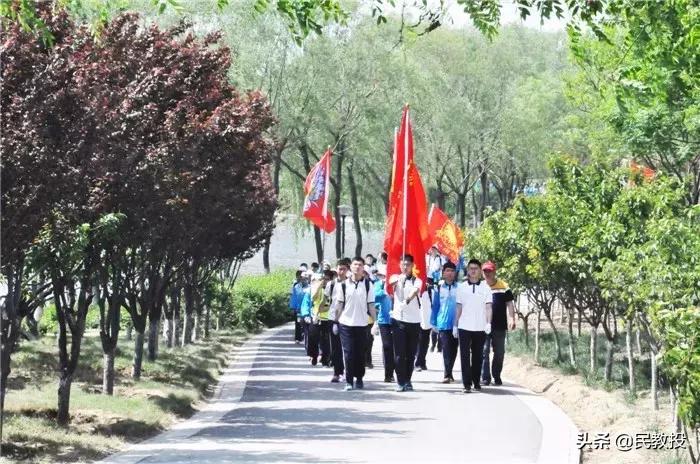 石家庄精英中学校长李金池纪录片,石家庄精英中学校长李金池被采访