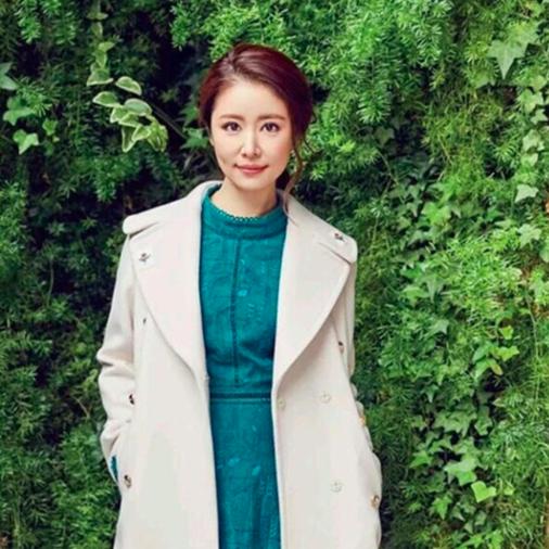 林心如穿露肩礼服,林心如惹争议穿紧身衣出席活动