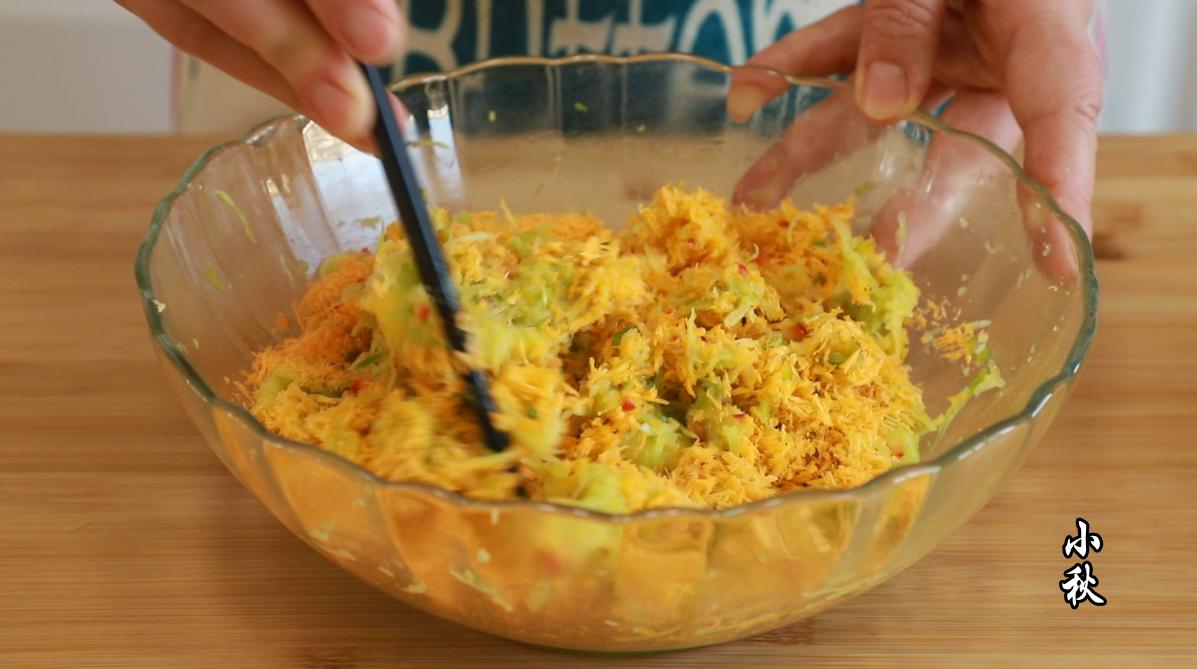 用面包糠做好吃的简单做法,1个萝卜