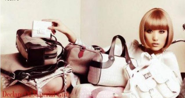 女人刚确认关系就有这3种行为,女人潜意识靠近异性什么心理