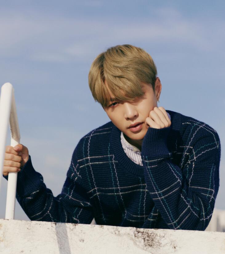 张艺兴应援图片,张艺兴金俊勉视频