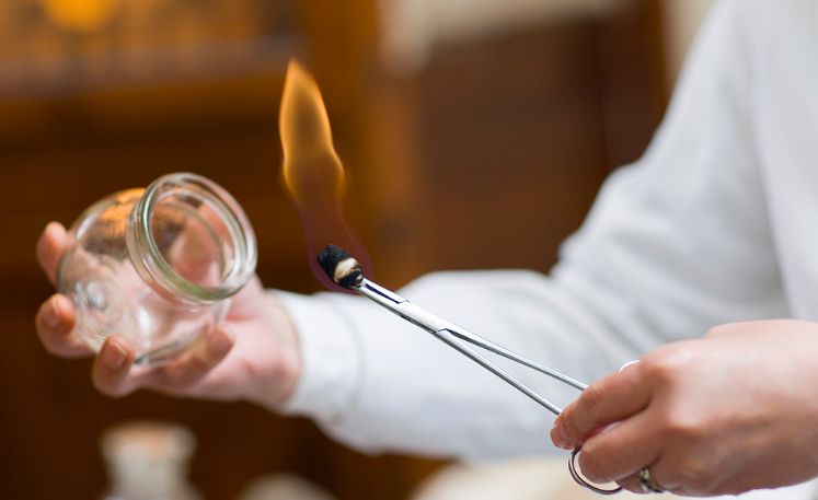 抑郁症能通过中医治疗吗？针灸及火罐治疗有效吗？