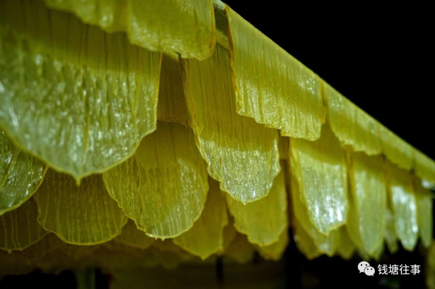 千张或者百叶结是豆腐皮吗,千张豆腐皮的正确吃法