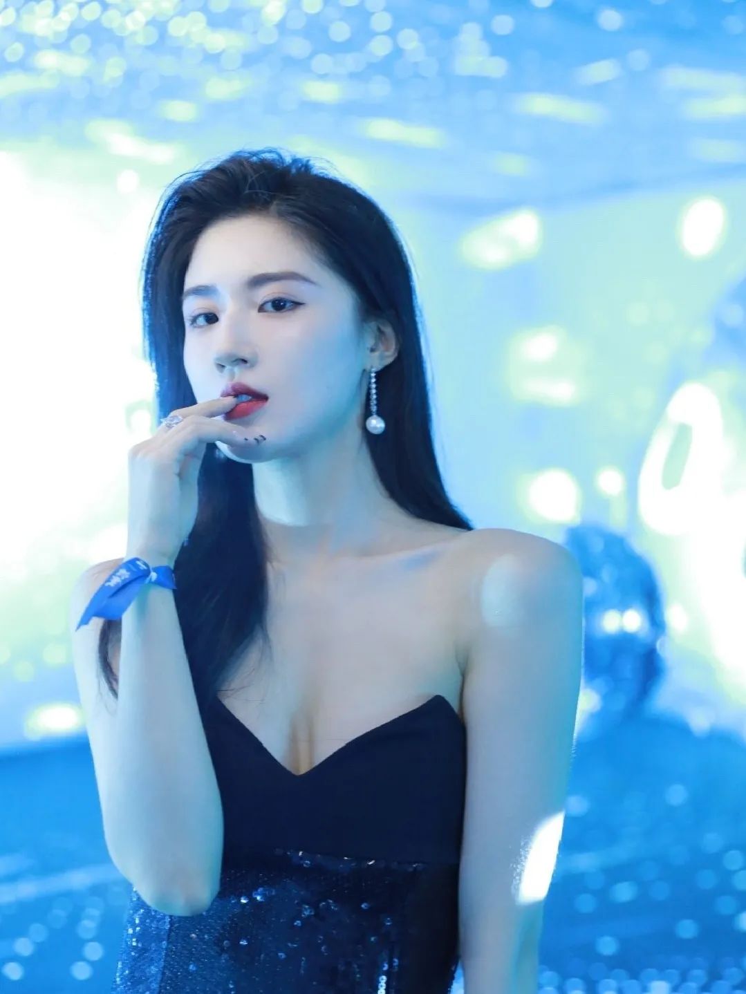 网红参加盛典,网红聚集参加宴会