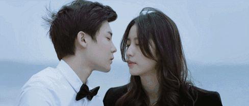 教你如何追女生脱单,qq追女孩子的技巧