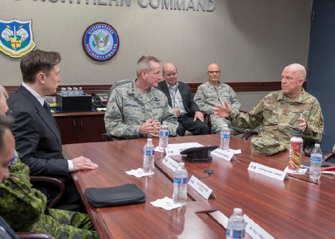 猎鹰重型火箭商业发射载荷,猎鹰重型火箭运力有多大