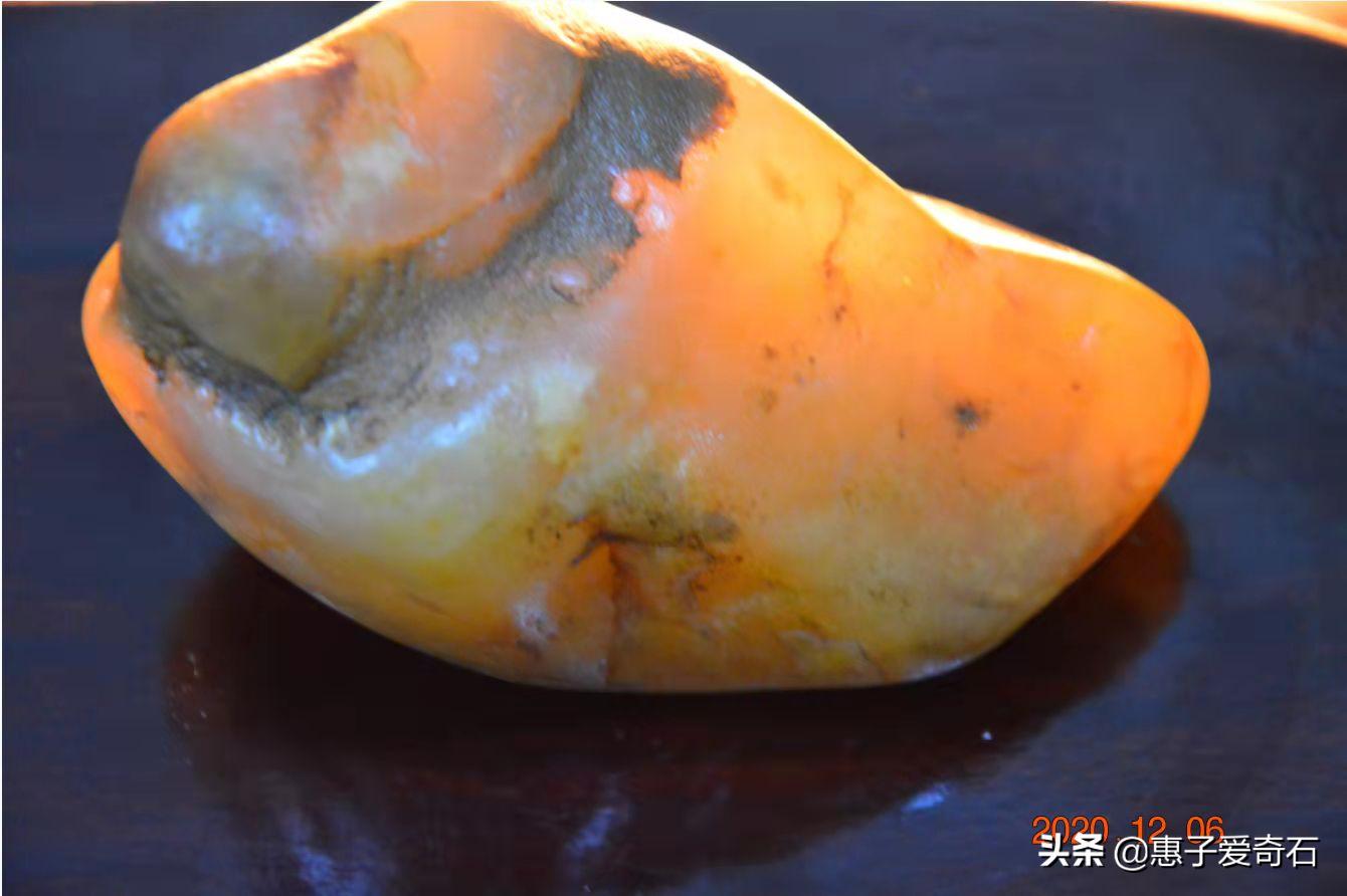 纯正的黄龙玉玉石手串,黄龙玉在玉石中排第几位