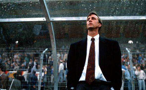 危急时刻，还得仰仗荷兰人，细说荷兰足球和巴塞罗那的足球情缘