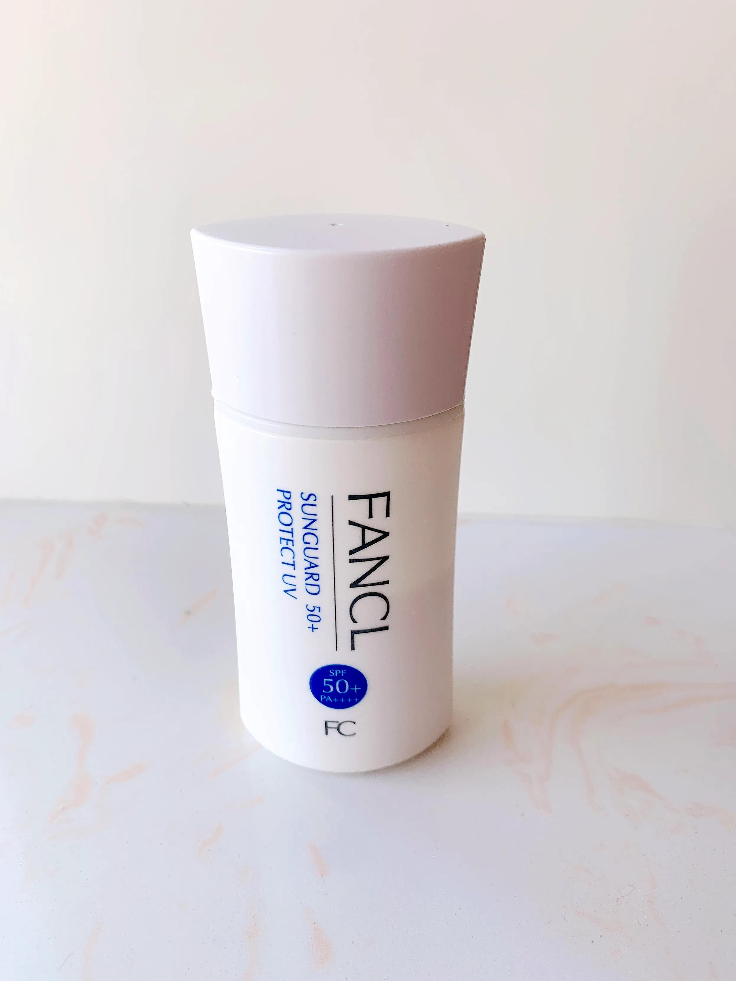 防晒霜用了白里透黑,防晒霜千万别乱用