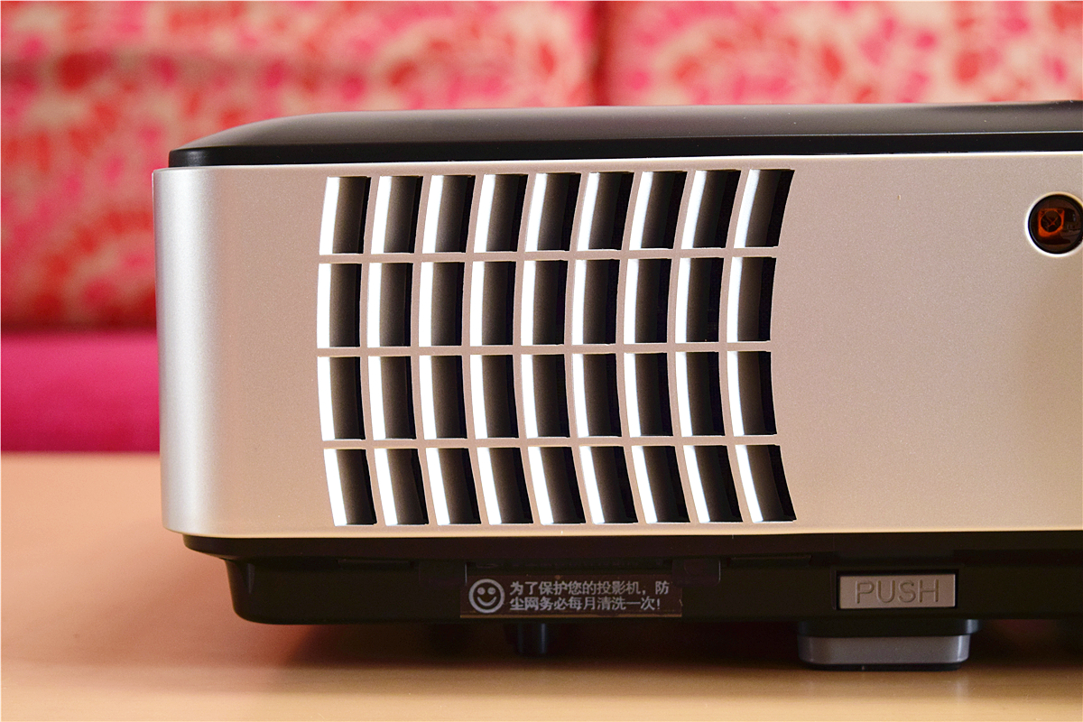 瑞格尔rd806投影机可以连wifi吗,瑞格尔rd806投影机能连手机吗