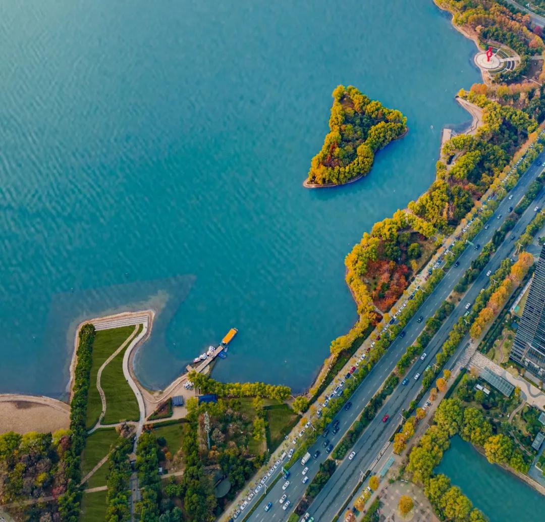 合肥市政务区的天鹅湖介绍,合肥天鹅湖设计