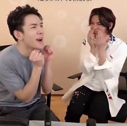 李佳琦直播回顾杨幂,杨幂在李佳琦直播间穿的什么鞋子