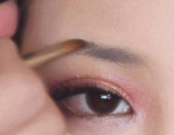 如何画比较妖艳的眼妆,初学者怎么画又纯又欲的眼妆