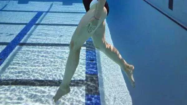 打腿高级技巧,打腿练习技巧舞蹈