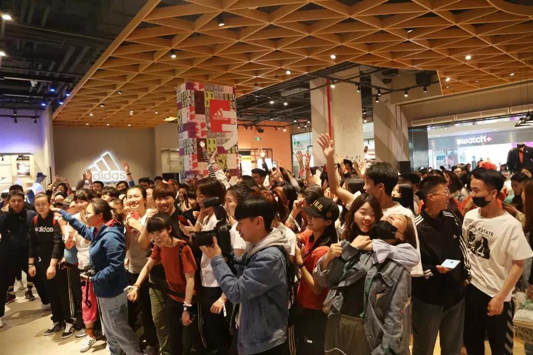 排球女神惠若琪空降恒隆，阿迪达斯这场「女神派对」燃爆了！