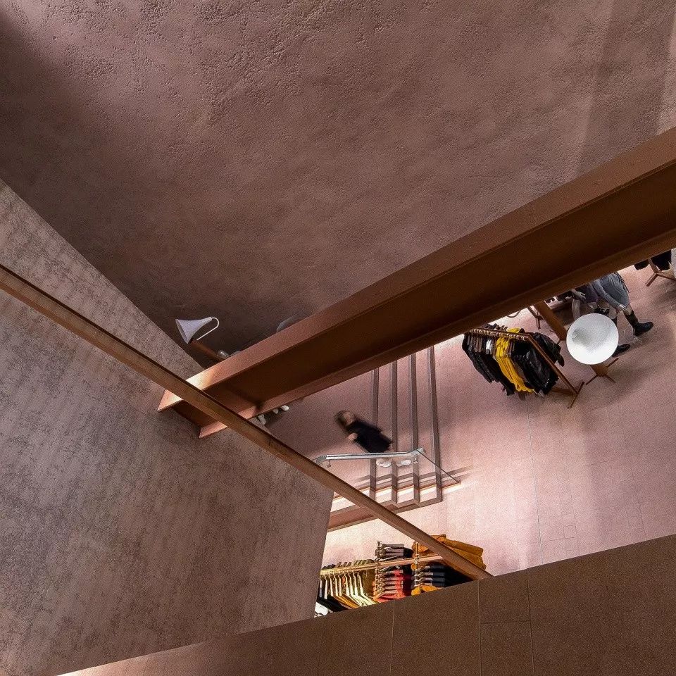 时尚品牌ur2017,ur逆势崛起的中国本土快时尚品牌