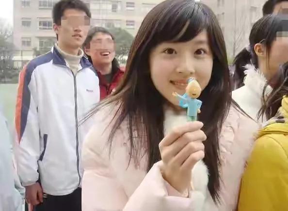 章泽天有3次人生重要选择,章泽天要对自己有正确的认知