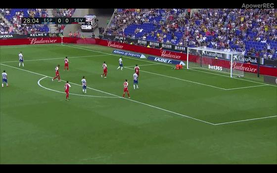 从433到442不同的战术要求，武磊需完善踢球方式来迎接“二年级”