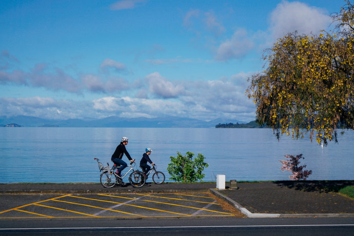 新西兰｜在首屈一指的滑雪胜地，与黑天鹅一起戏水
