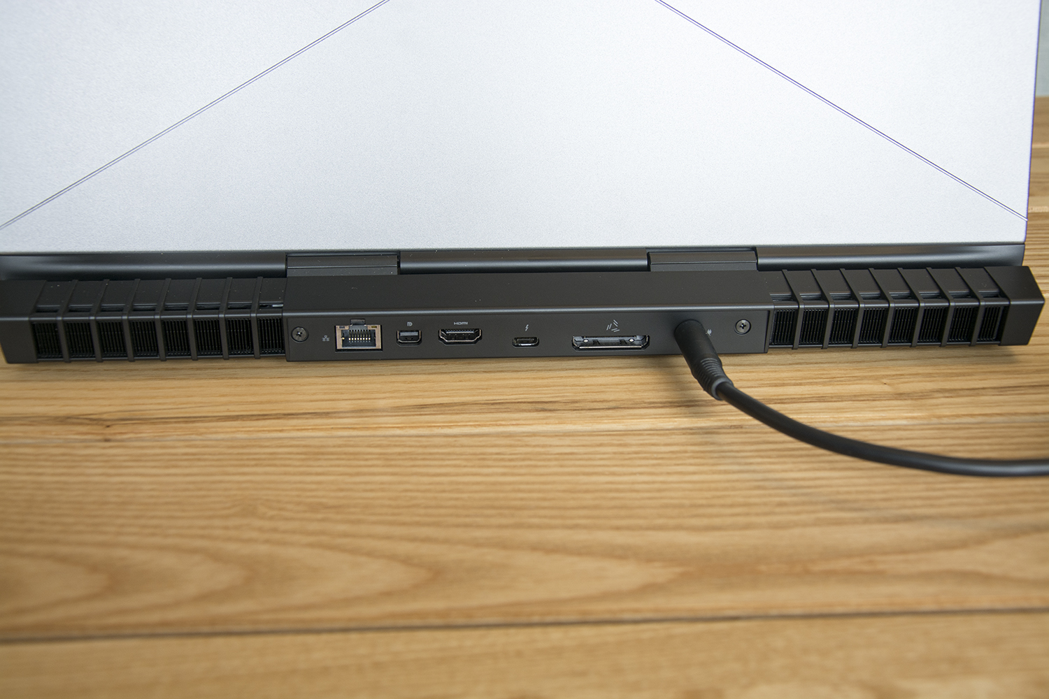 十万元外星人笔记本,外星人15r4