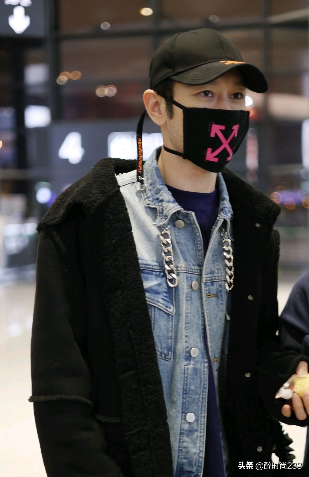 黄晓明复古穿衣搭配,黄晓明t恤衬衫夹克棒球帽工装裤