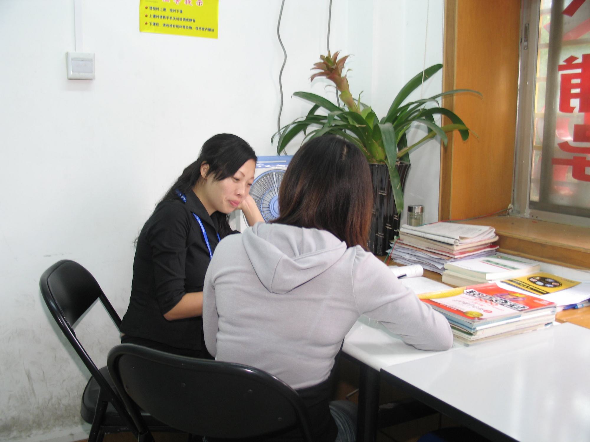 英语和数学哪门补课效果更好,老师补课好还是课外补习班好