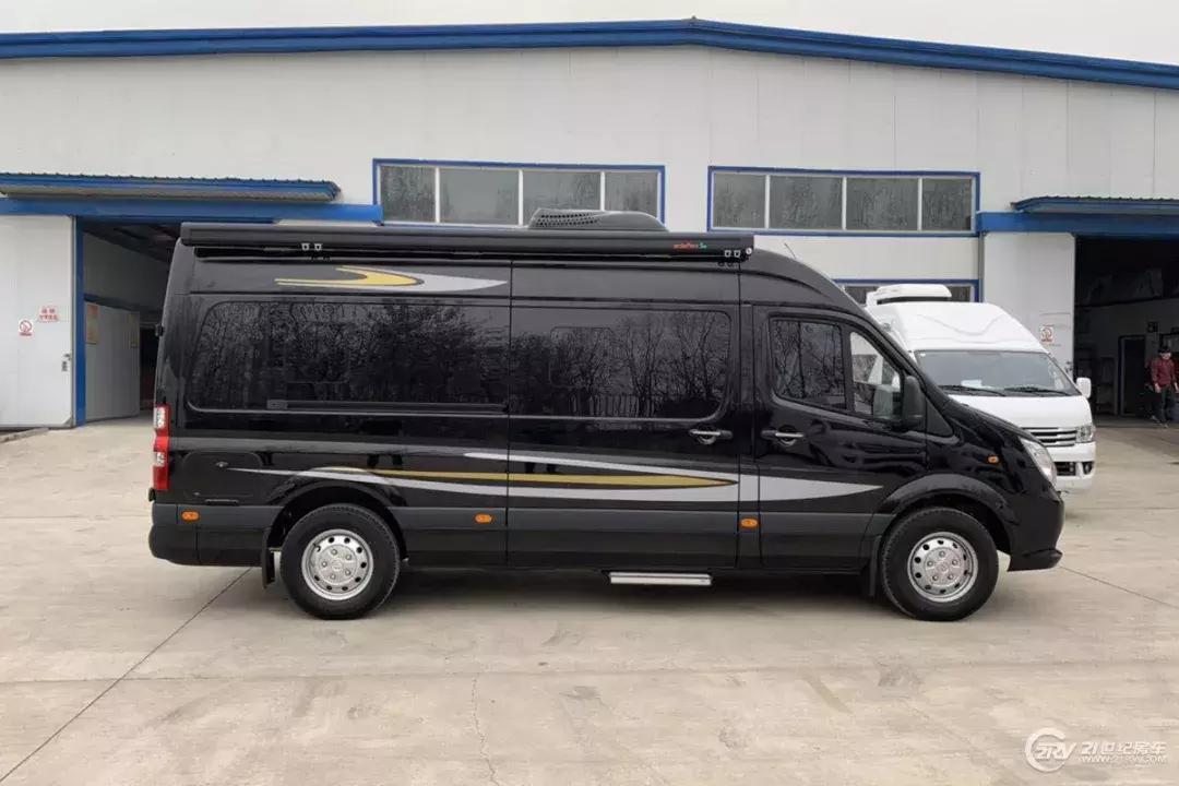 高度2.8米以下4座房车最新款,福田4座房车价格